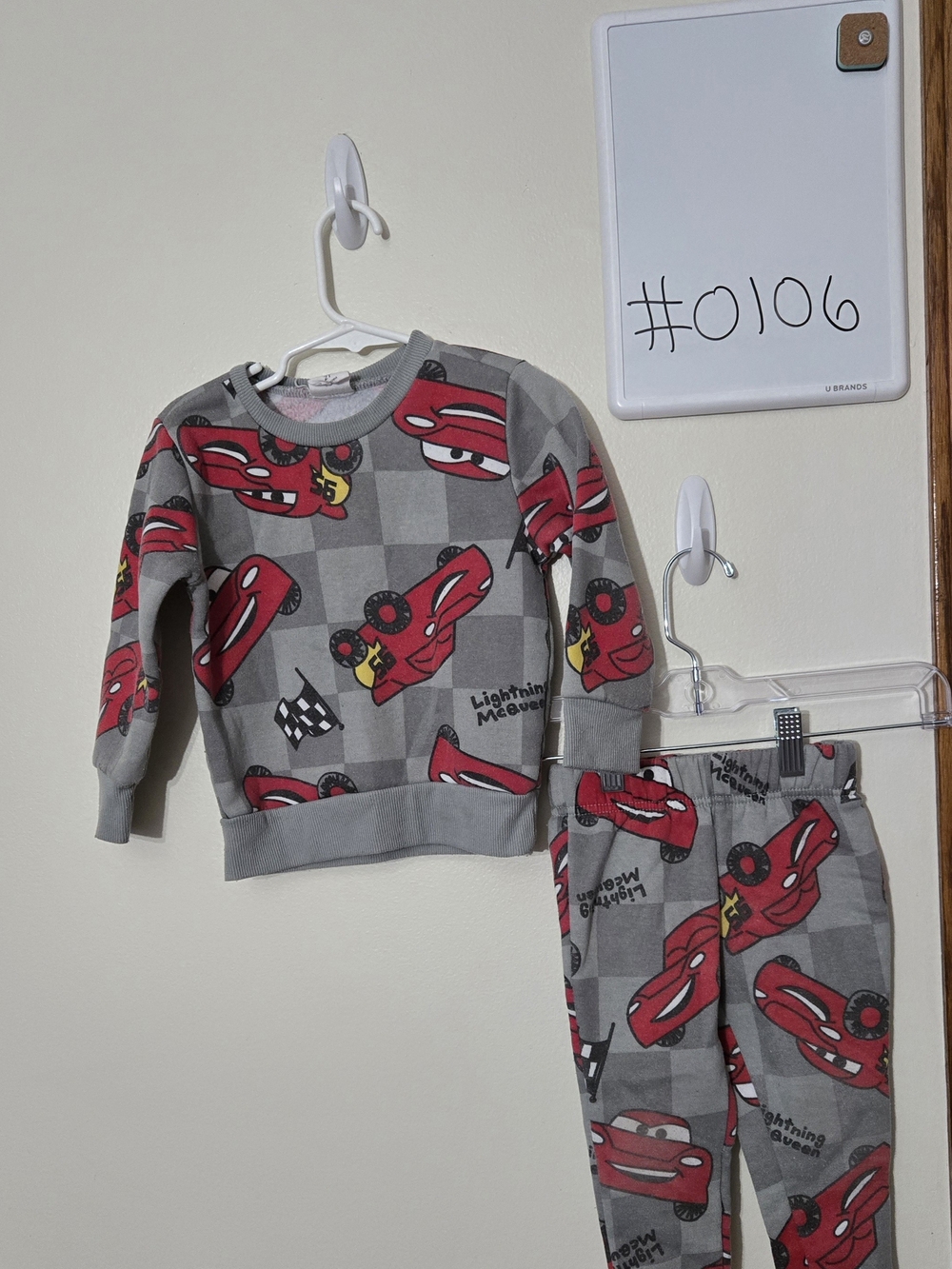 Car's 2T Kids Grey and Red Lightning McQueen Set #0106